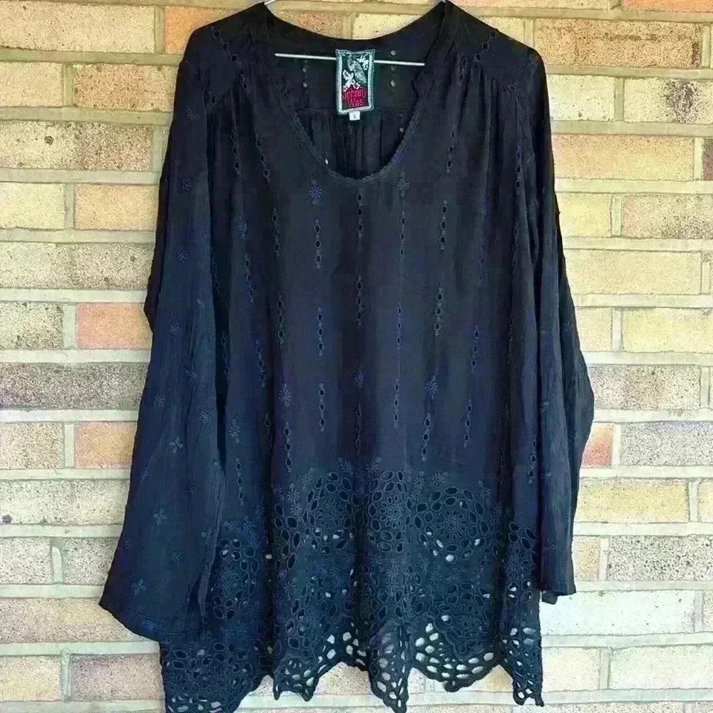 Johnny Was long sleeve v neck eyelet black pullover tunic top blouse S